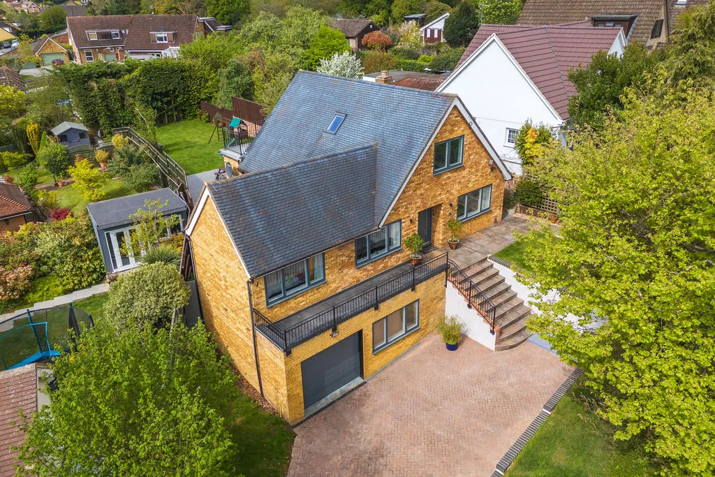New Road, Marlow Bottom SL7 3NQ, photo 16