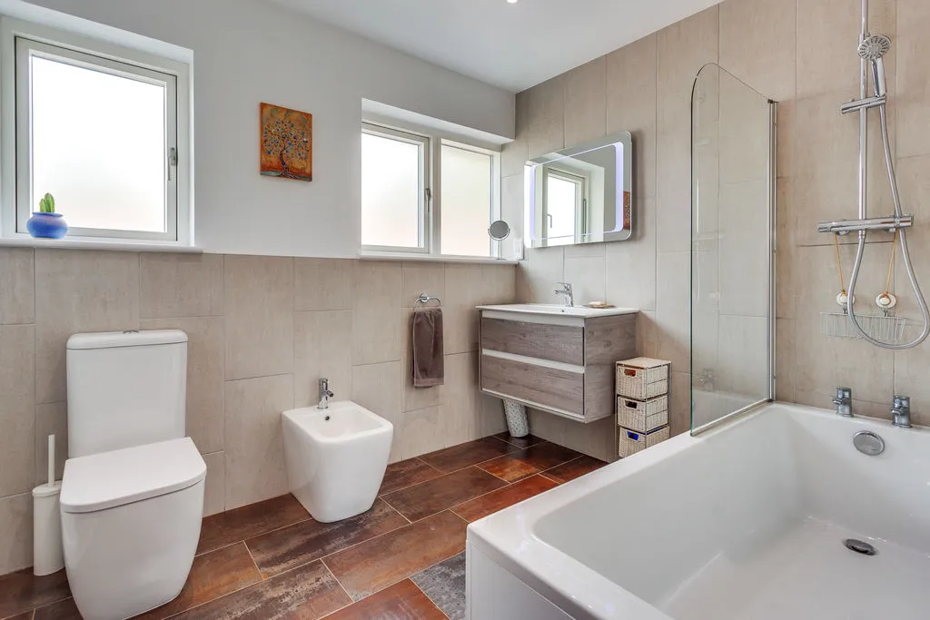 New Road, Marlow Bottom SL7 3NQ, photo 13