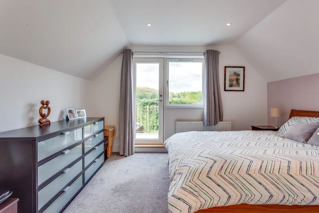 New Road, Marlow Bottom SL7 3NQ, photo 9