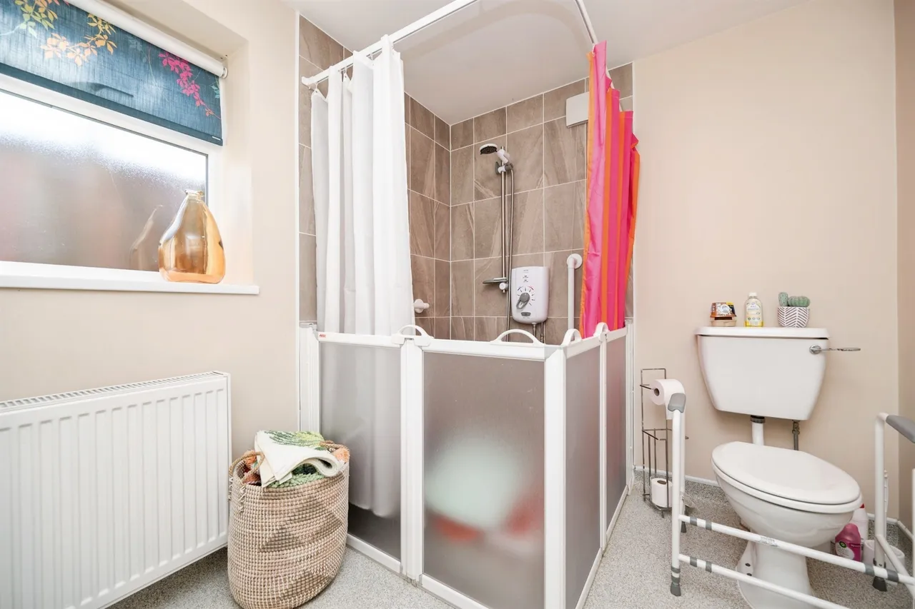 Clay Lane, Oldbury, B69, photo 10