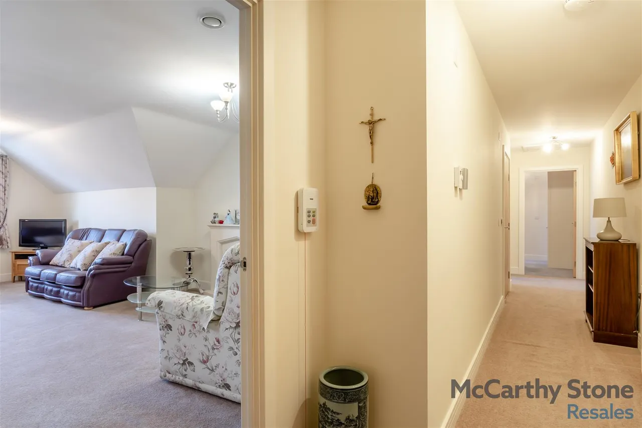 Tresham Close, Kettering, NN15, photo 16