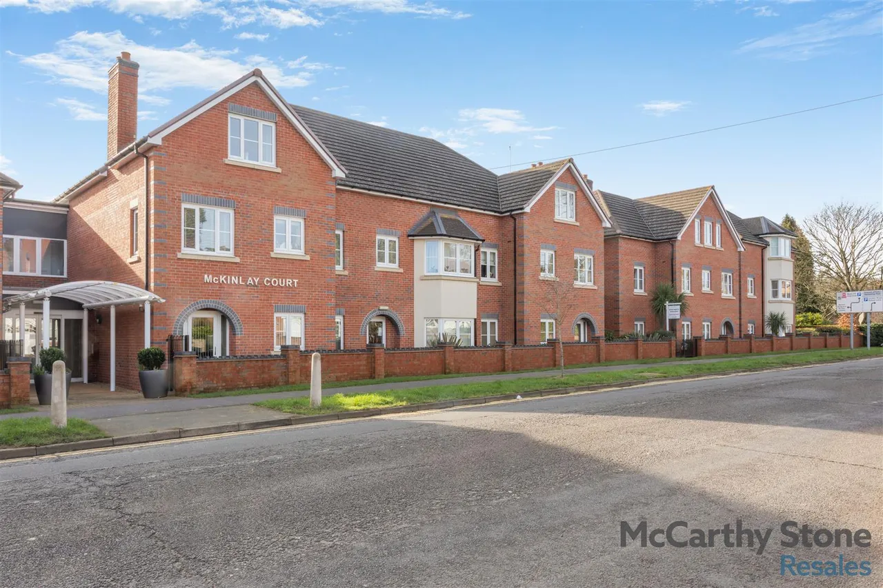 Tresham Close, Kettering, NN15, photo 25