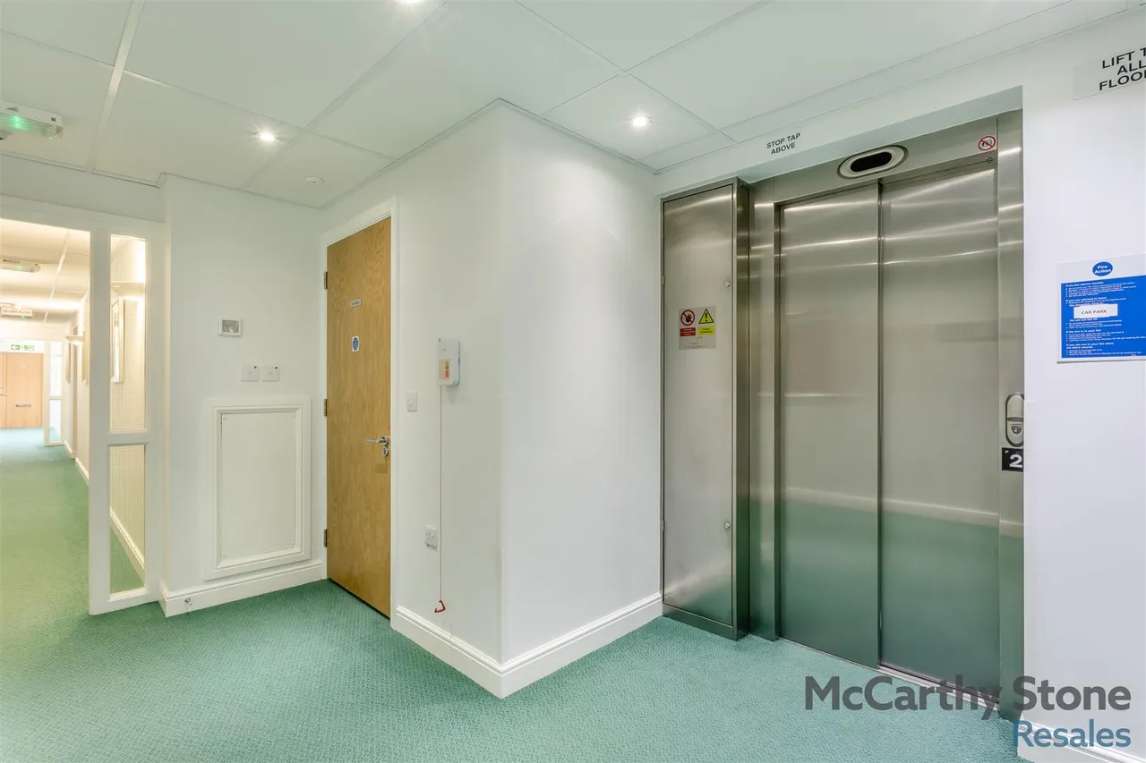 Tresham Close, Kettering, NN15, photo 20