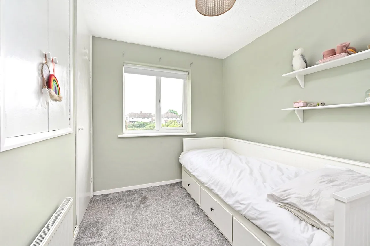 Cambridge Road, Ashford, TW15, photo 8