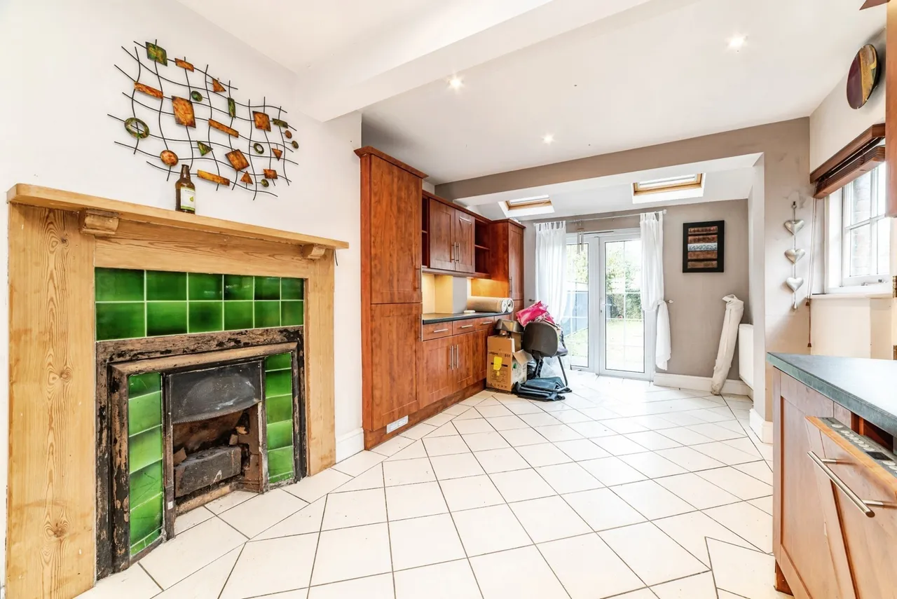 Winchester Road, Basingstoke, RG21, photo 15