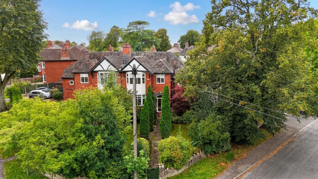 Abbots Way, Newcastle, ST5, photo 32