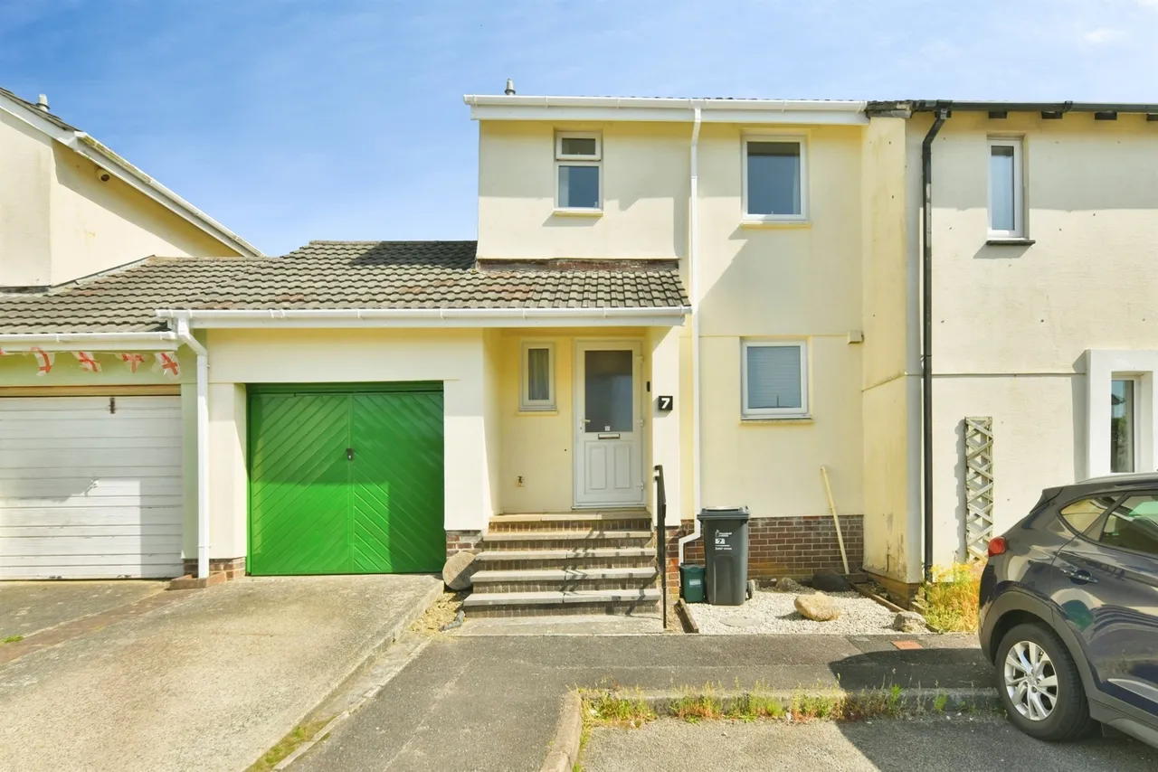 Tower Court, Lower Burraton, PL12, photo 18