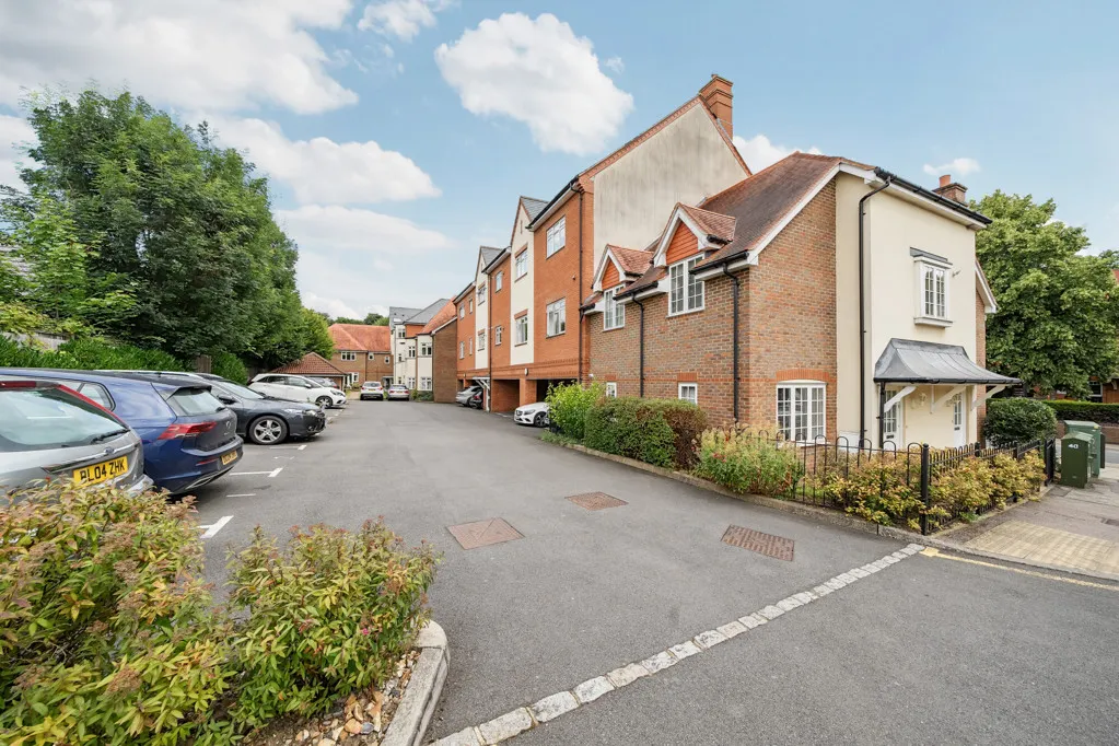 High Street, Rickmansworth, WD3, photo 13