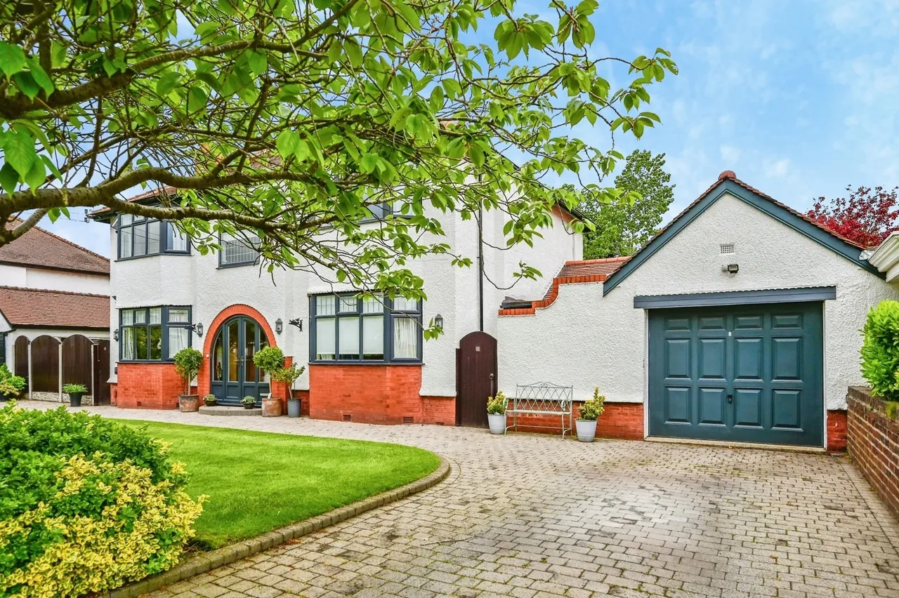 Roehampton Drive, Blundellsands, L23, photo 2