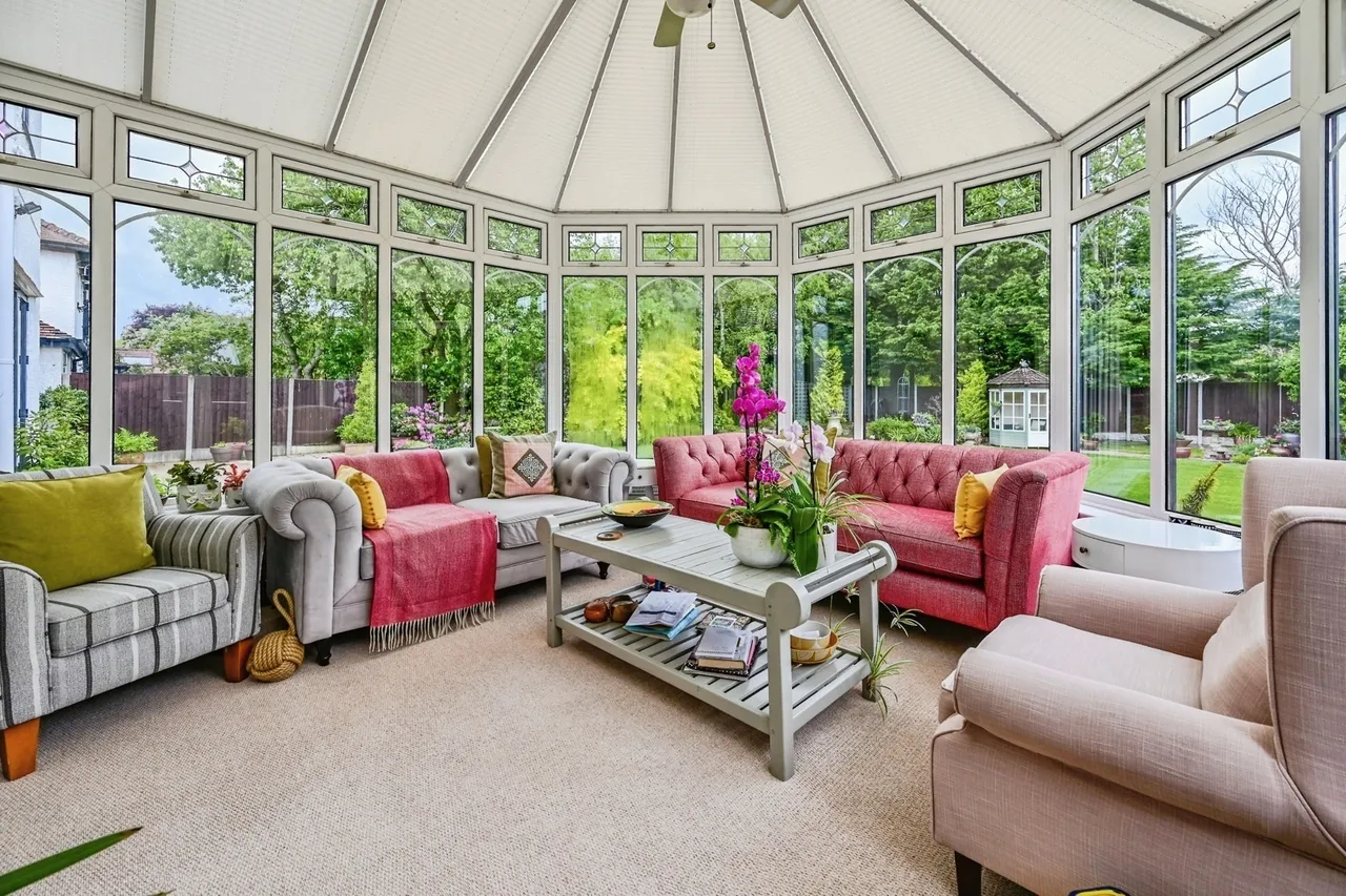 Roehampton Drive, Blundellsands, L23, photo 35
