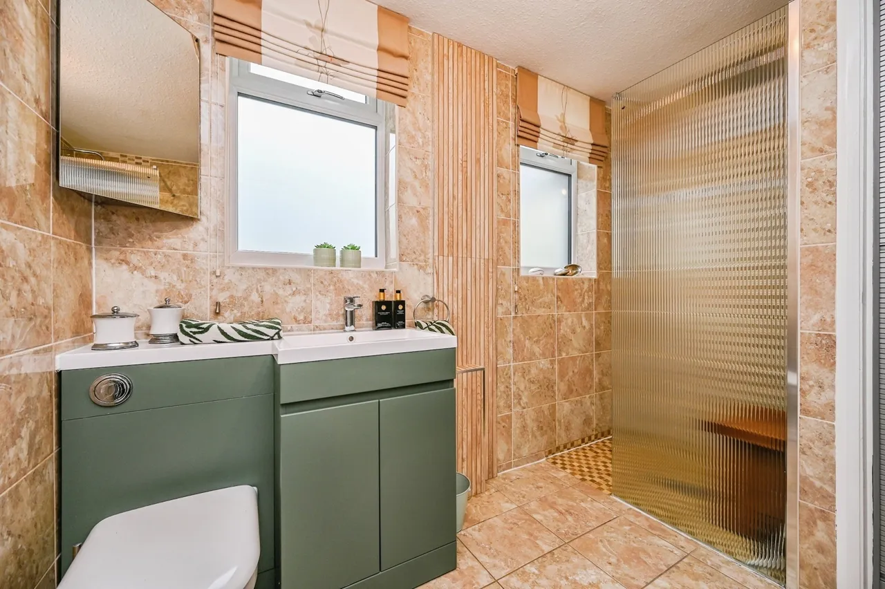 Roehampton Drive, Blundellsands, L23, photo 9