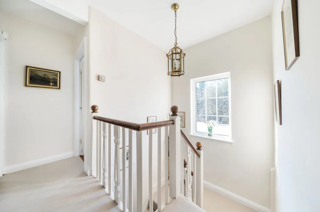 The Drive, Ickenham, UB10, photo 17