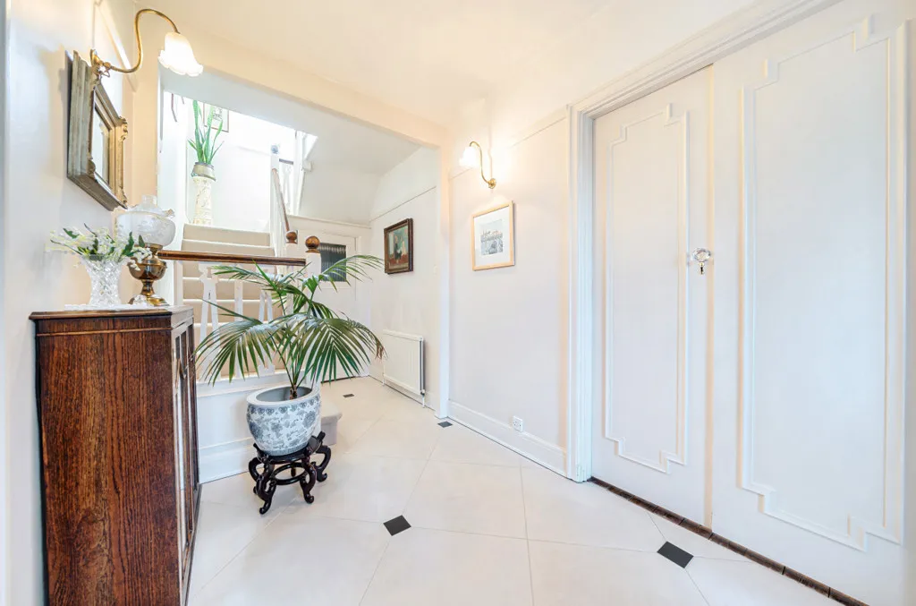 The Drive, Ickenham, UB10, photo 15