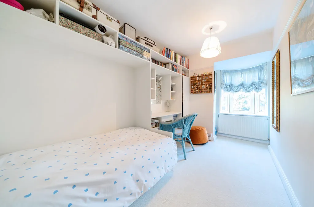 The Drive, Ickenham, UB10, photo 9