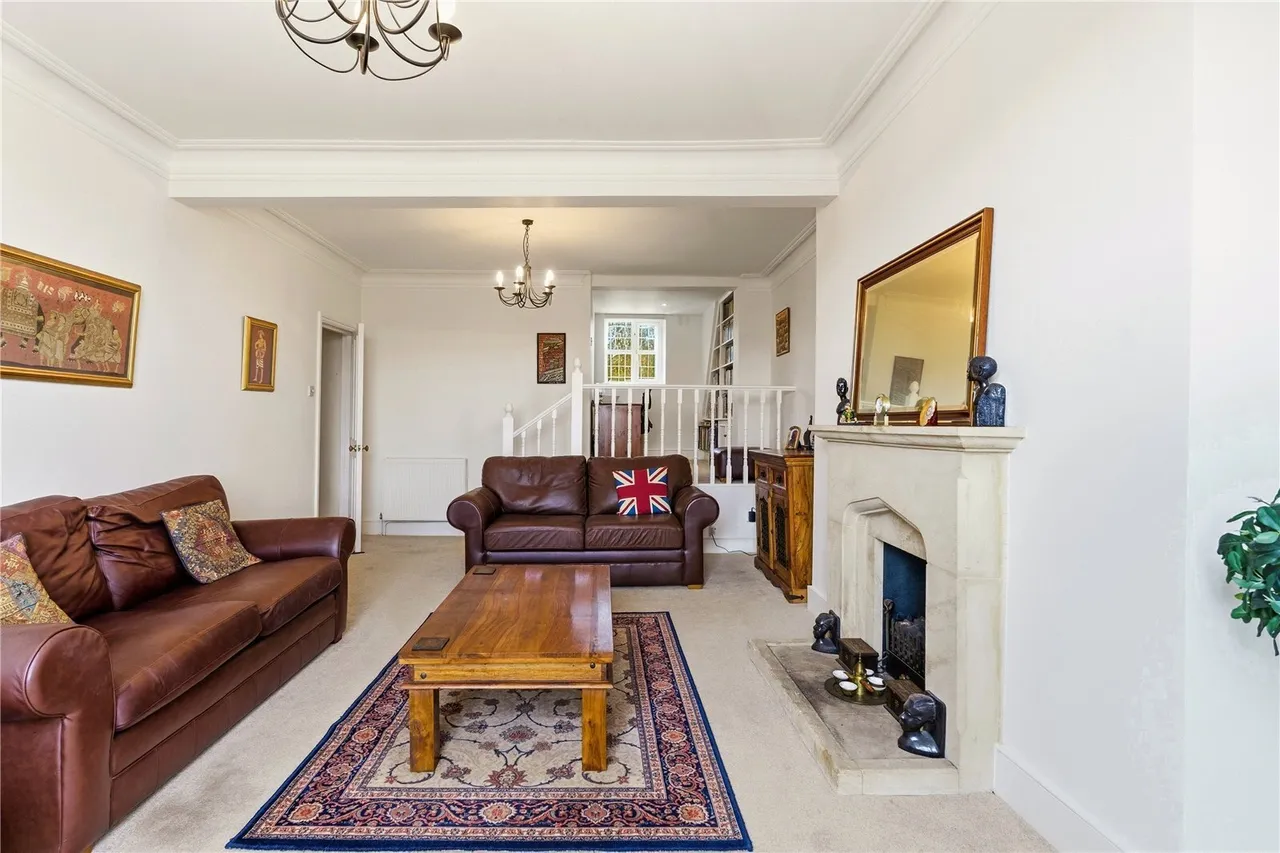 Auckland Road, London, SW11, photo 2
