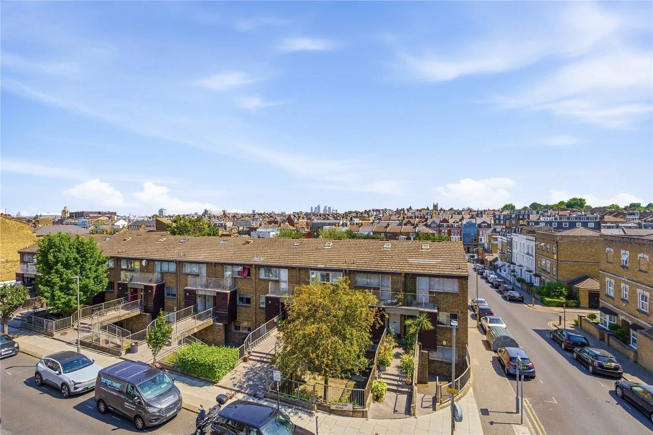 Auckland Road, London, SW11, photo 10