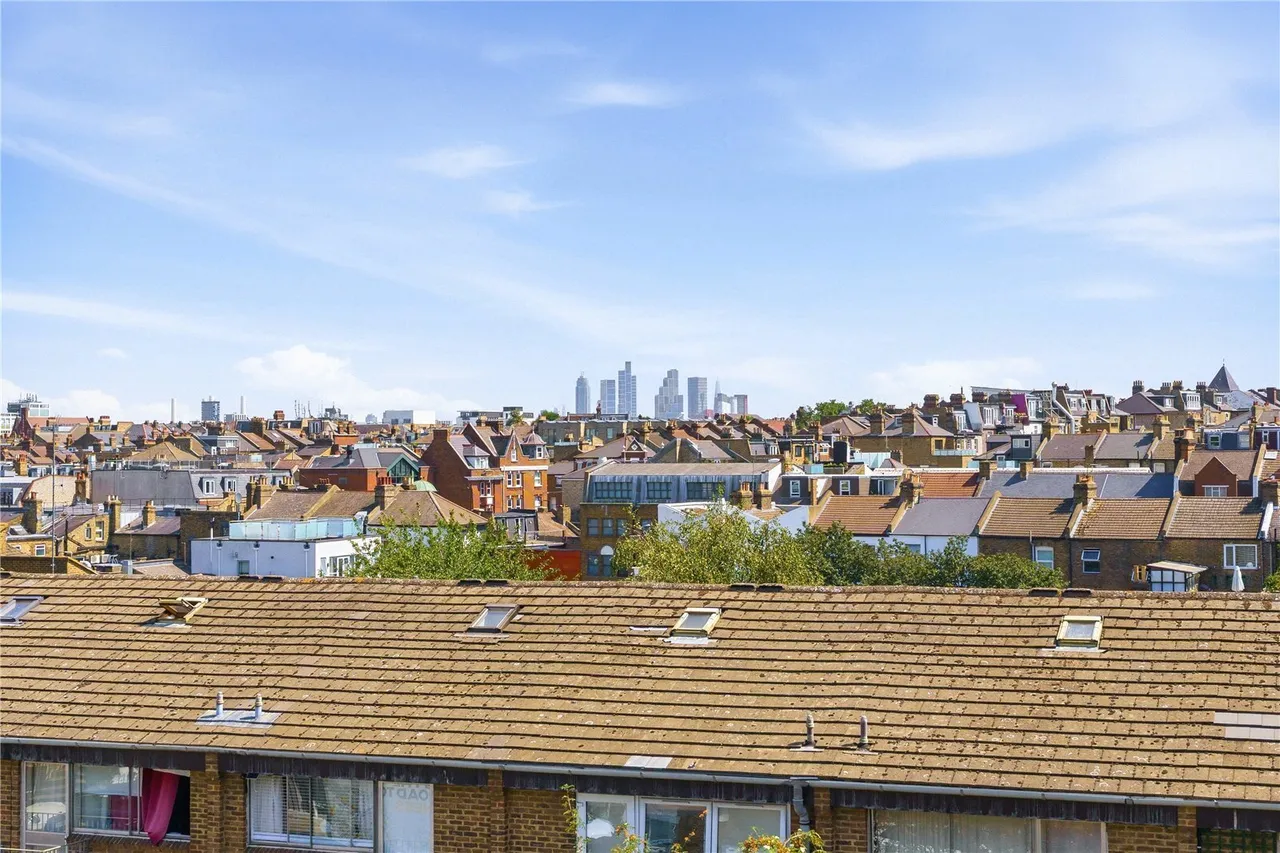 Auckland Road, London, SW11, photo 11