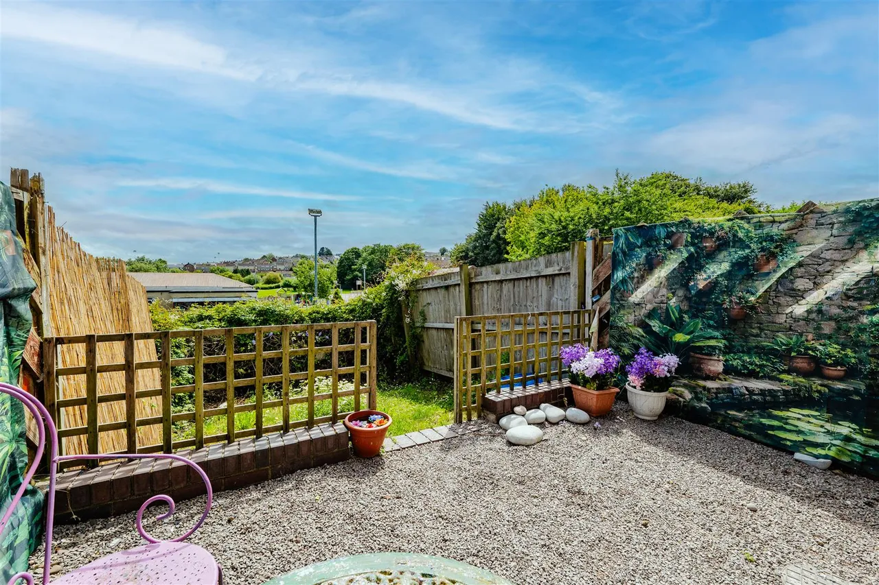 Carew Close, Barry, CF62 9EH, photo 4