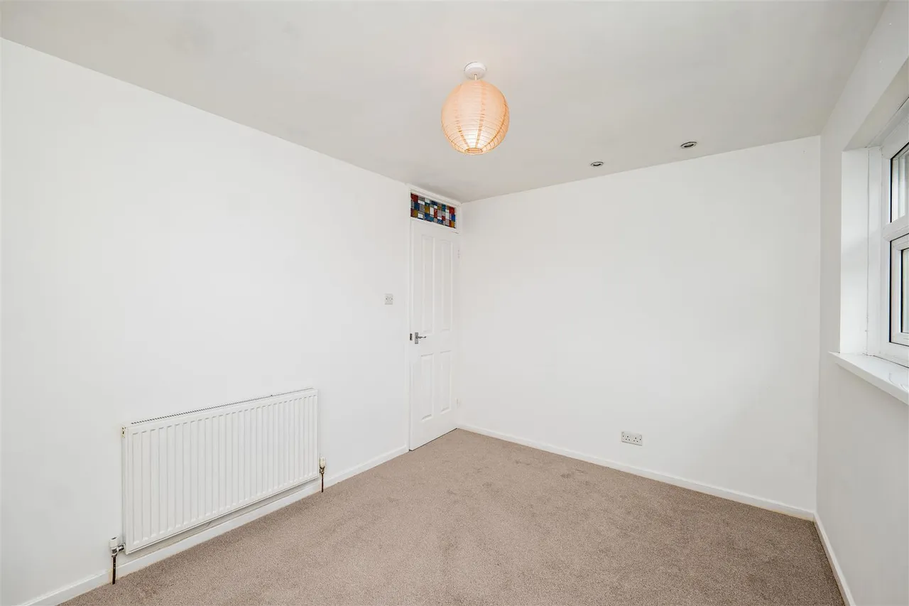 Carew Close, Barry, CF62 9EH, photo 12
