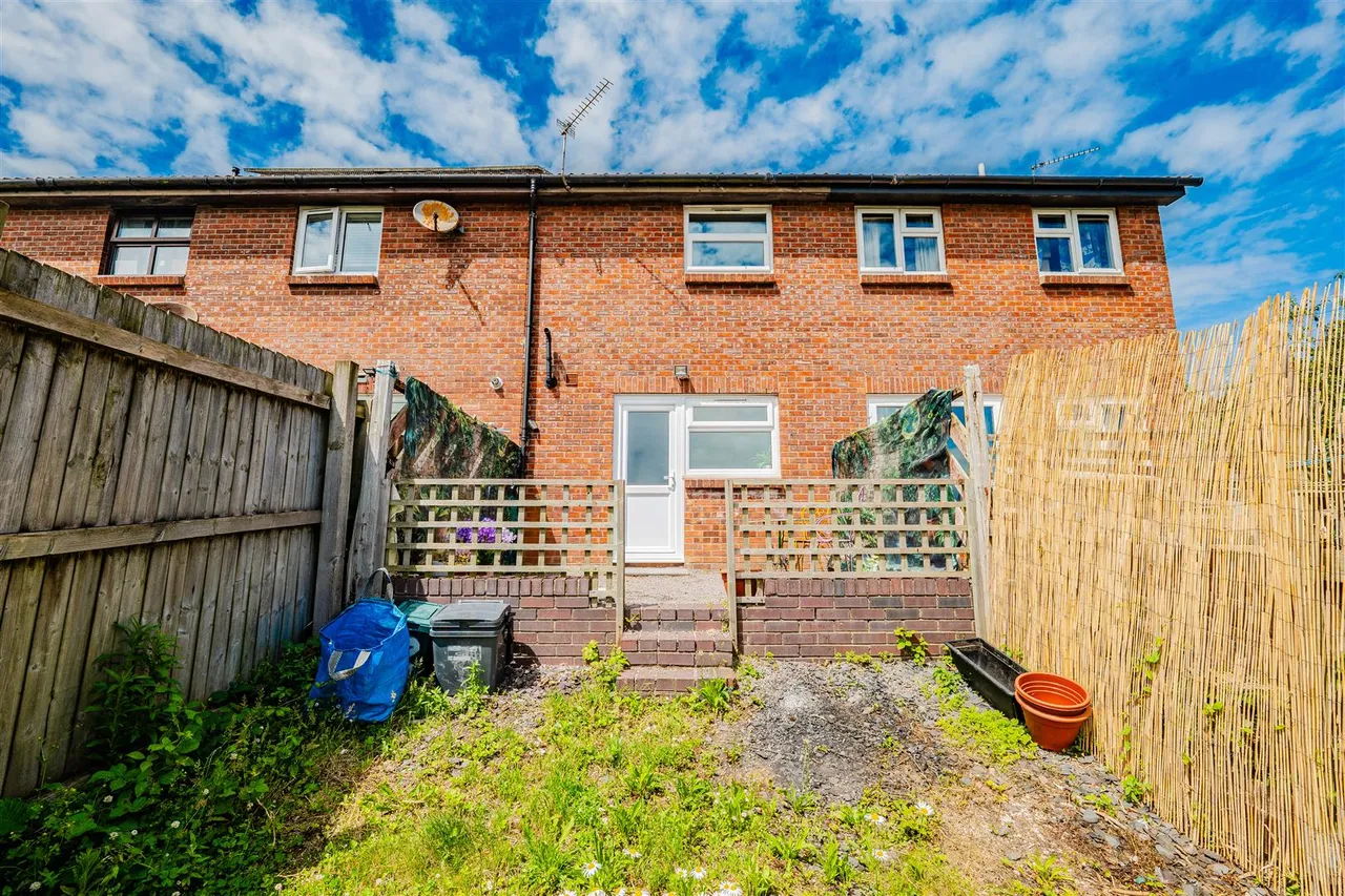 Carew Close, Barry, CF62 9EH, photo 17