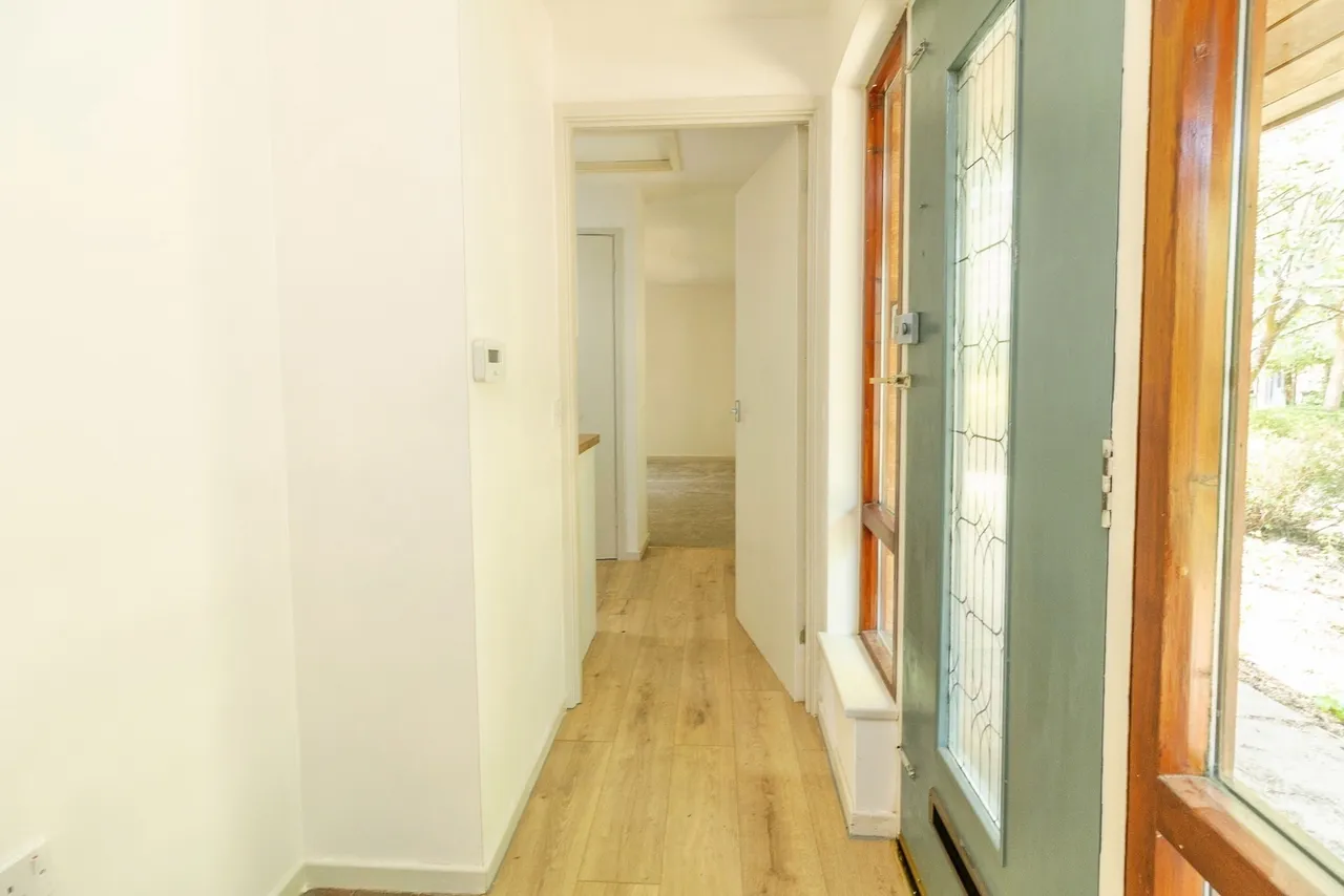 Edison Square, Shenley Lodge, Milton Keynes, Buckinghamshire, MK5, photo 18