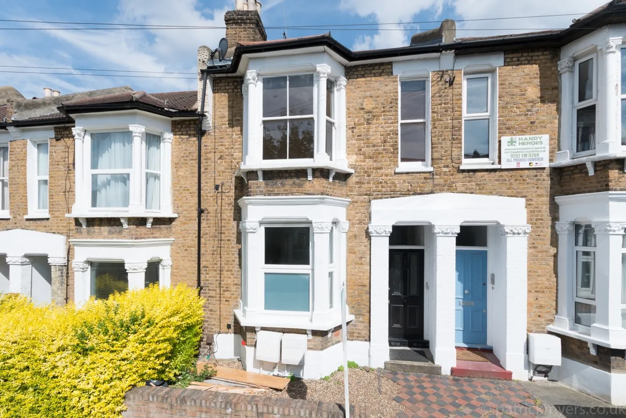 2 bed flat to rent, Landcroft Road, Dulwich, SE22