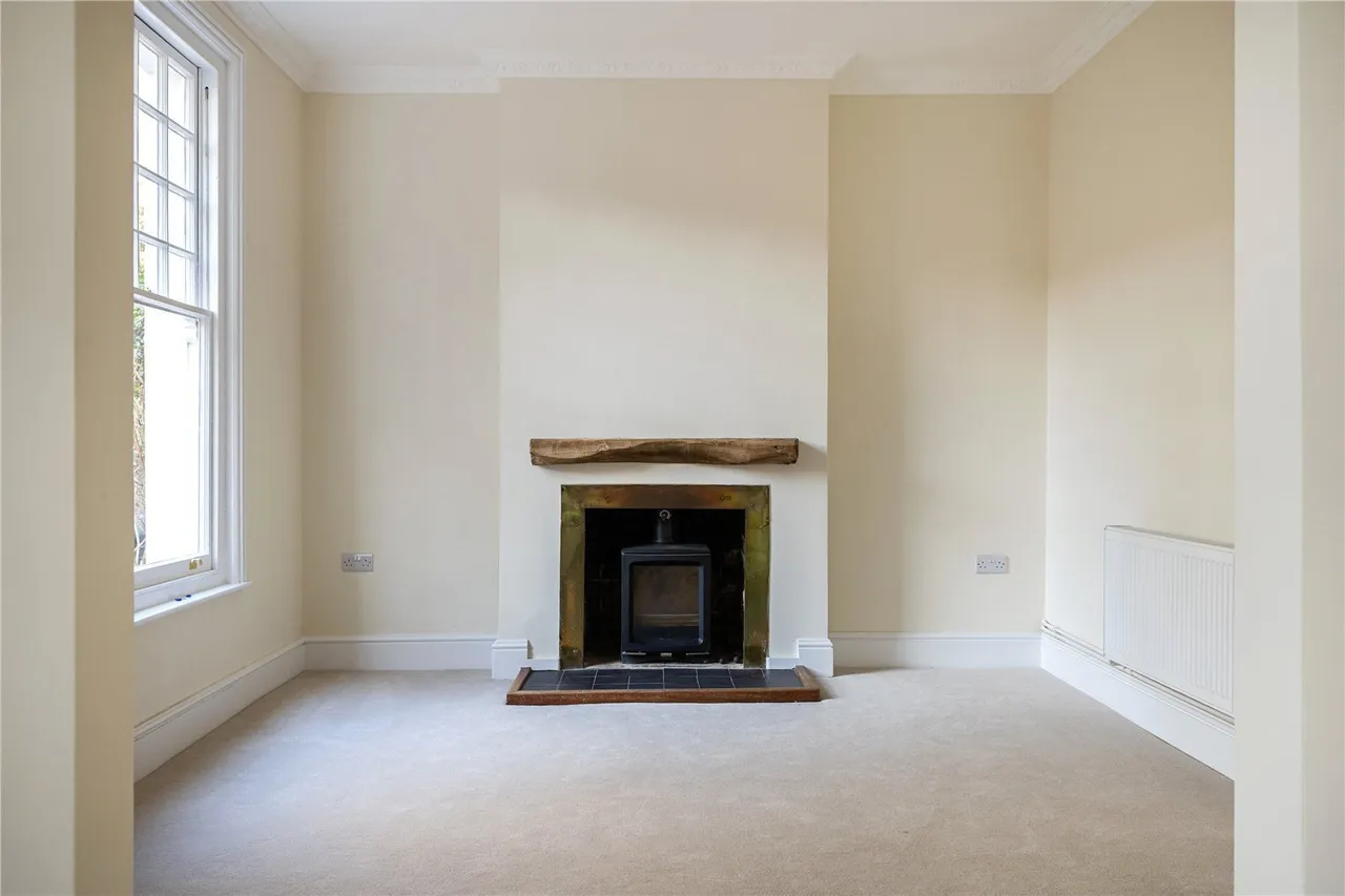Lower Street, Fittleworth, RH20, photo 4
