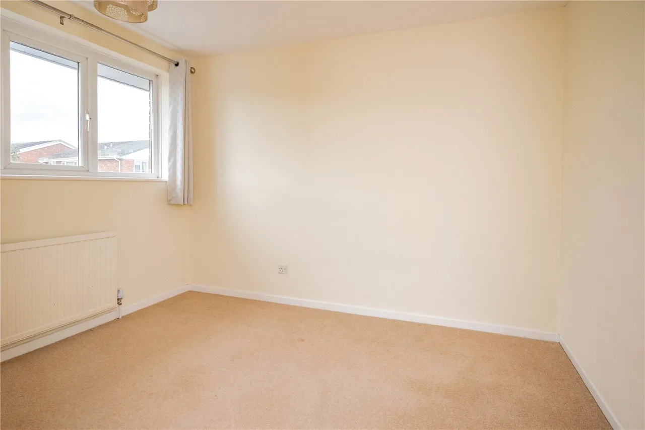 Wrekin Drive, Bromsgrove, B61, photo 12