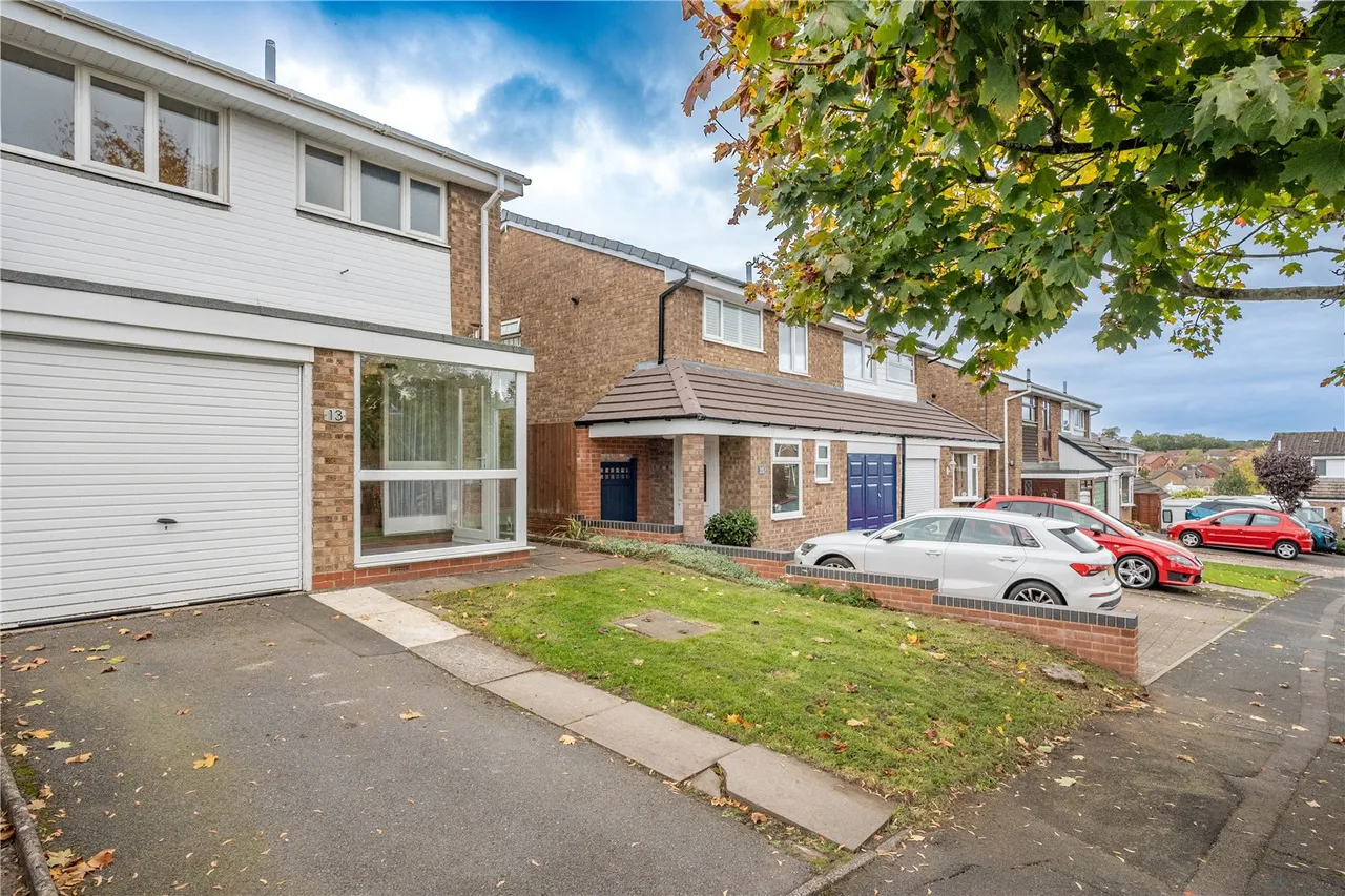 3 bed house for sale, Wrekin Drive, Bromsgrove, B61