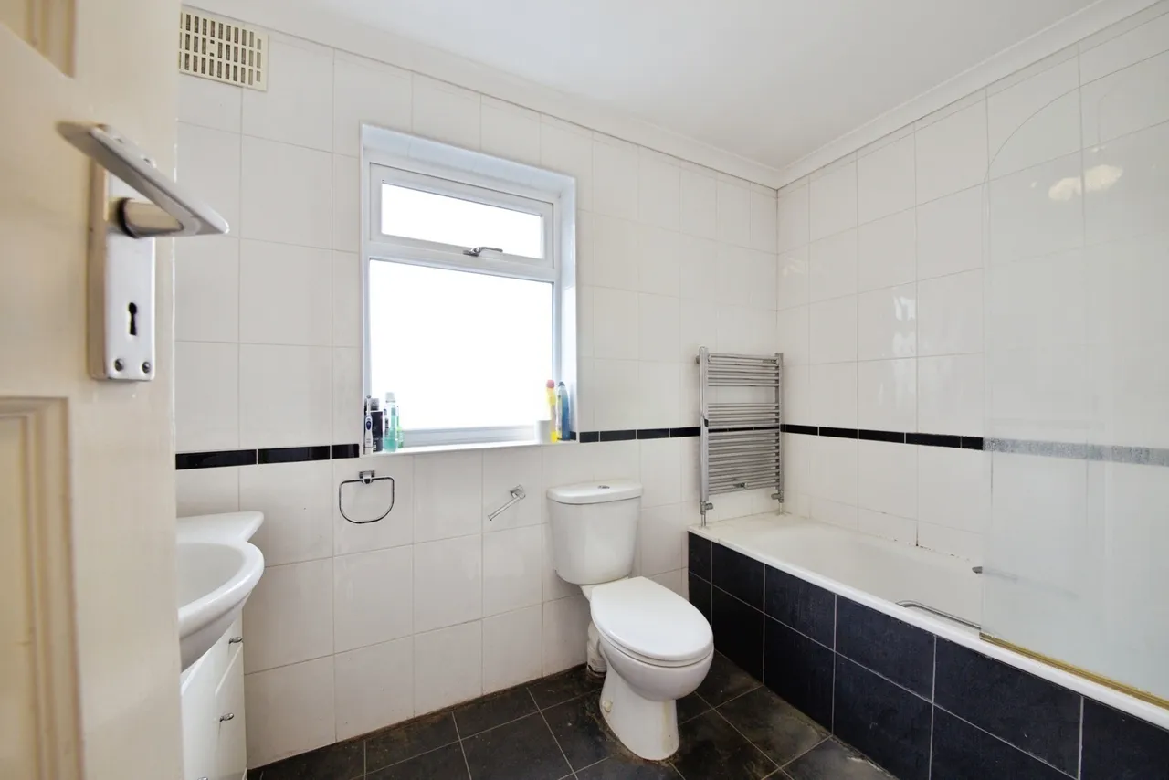 Gallants Farm Road, East Barnet, Barnet, London, EN4, photo 9