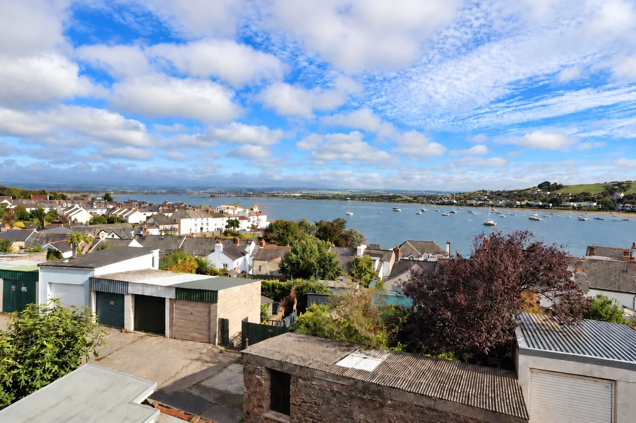 Tomouth Road, Appledore, EX39, photo 3