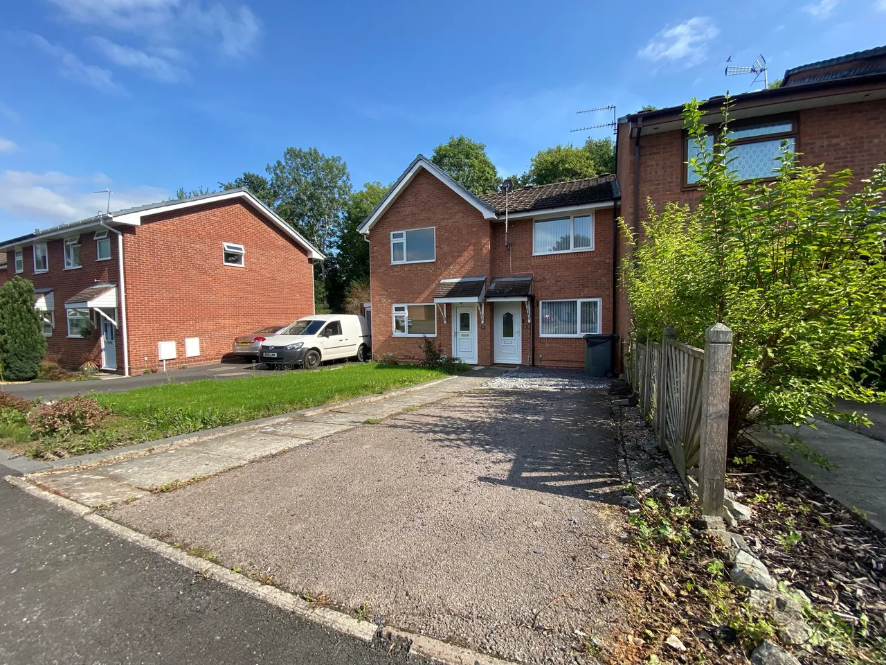 2 bed house to rent, Bilbury Close, Redditch, B97