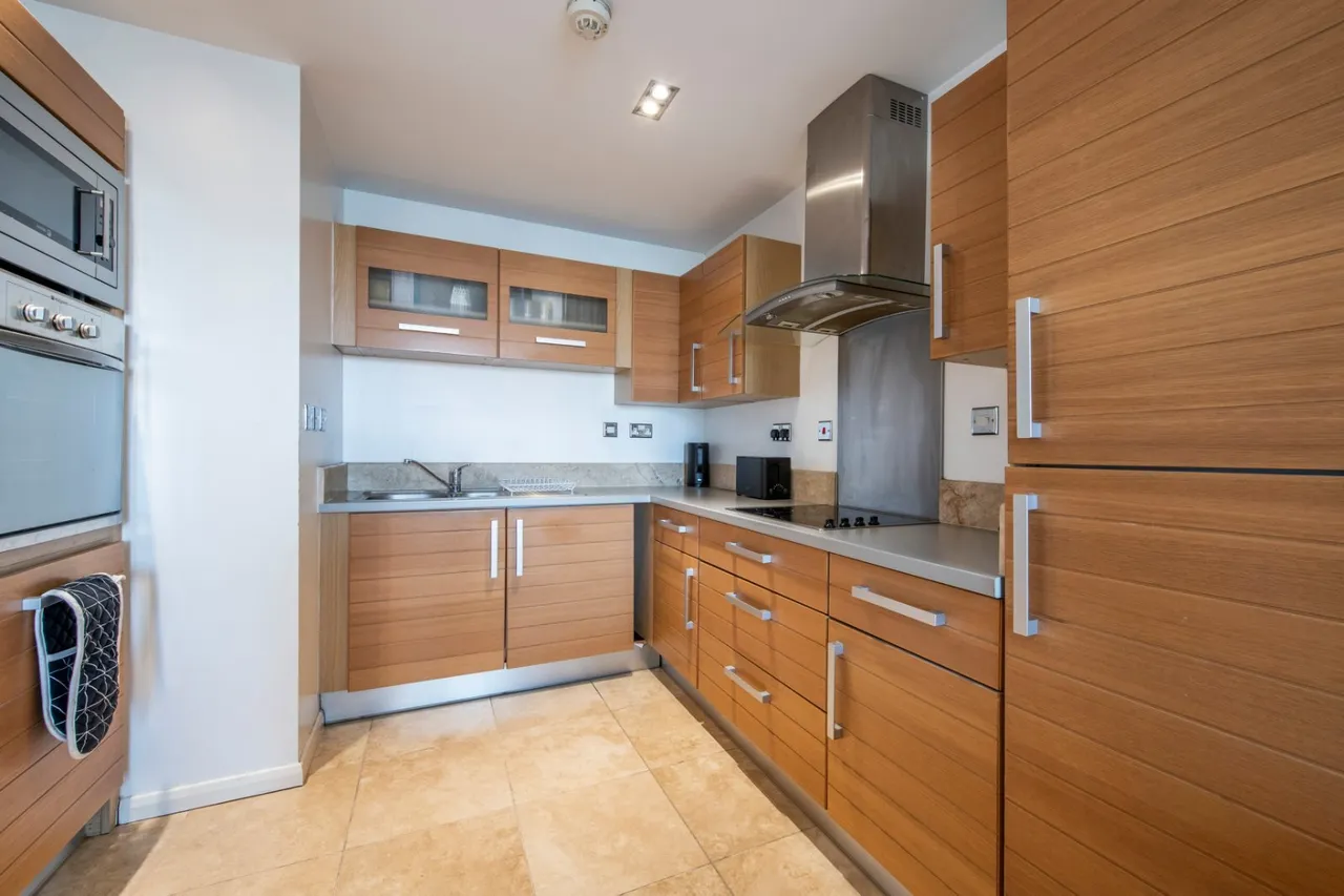 Limeharbour, London, E14, photo 3