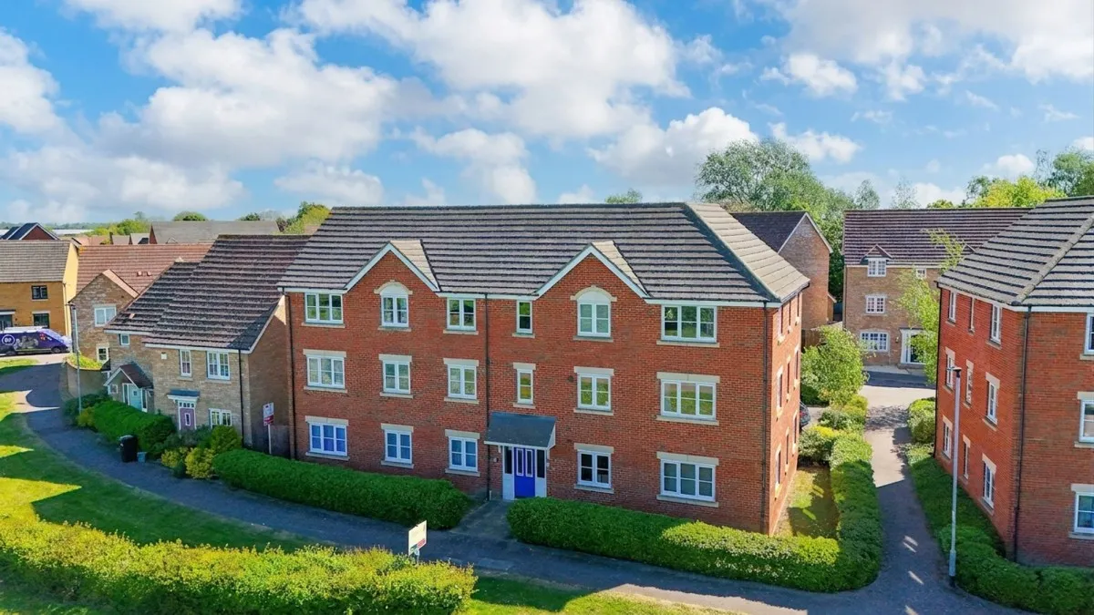 2 bed flat for sale, Kingfisher Drive, Soham, CB7