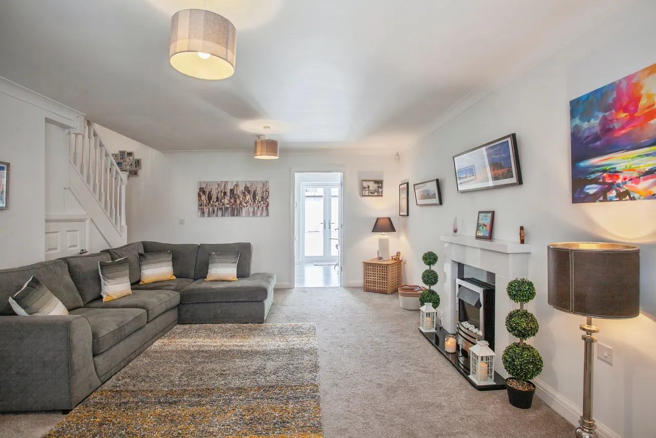 Trentvale Avenue, Gainsborough, photo 2