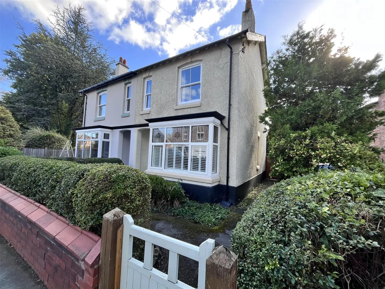 3 bed house to rent, Altrincham Road, Wilmslow, SK9