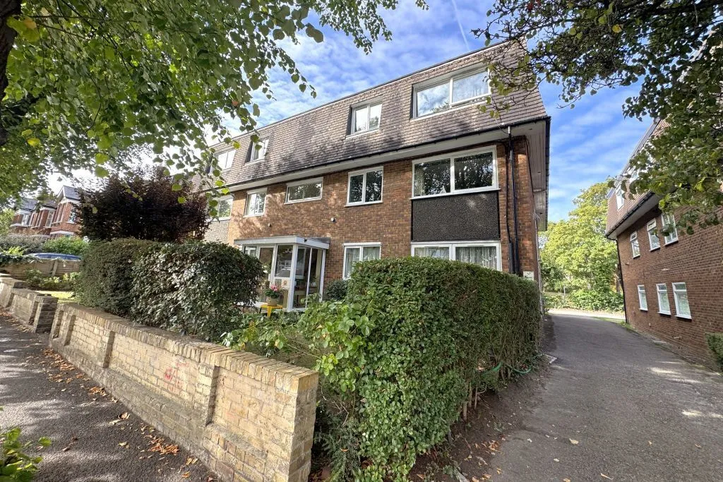 1 bed property for sale, Onslow Gardens, Wallington, SM6