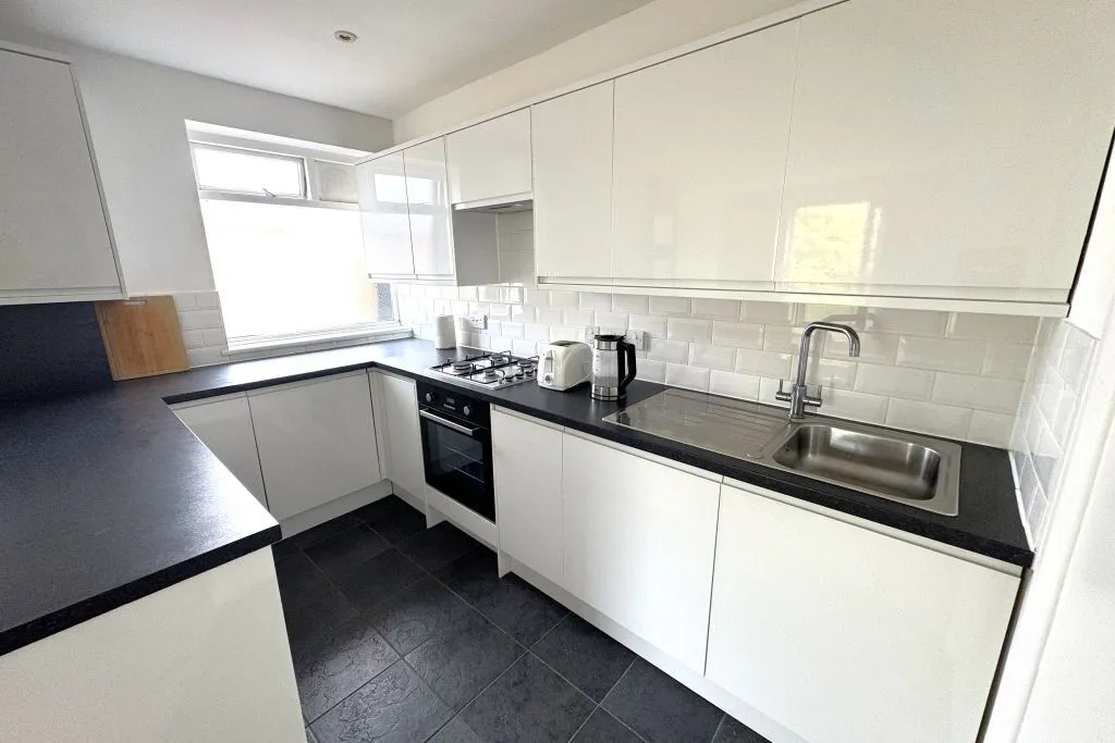 Onslow Gardens, Wallington, SM6, photo 5