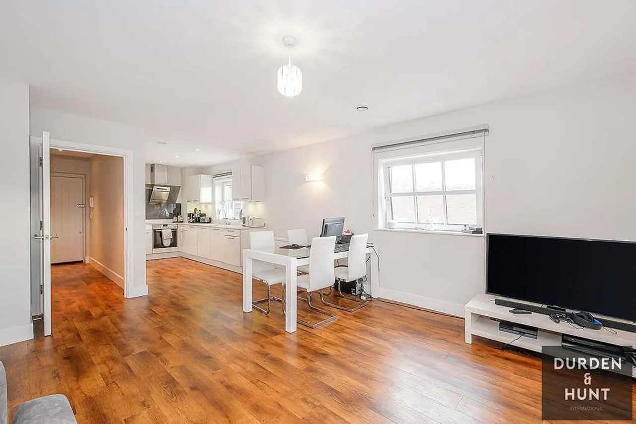 Hemnall Street, Epping, CM16, photo 5