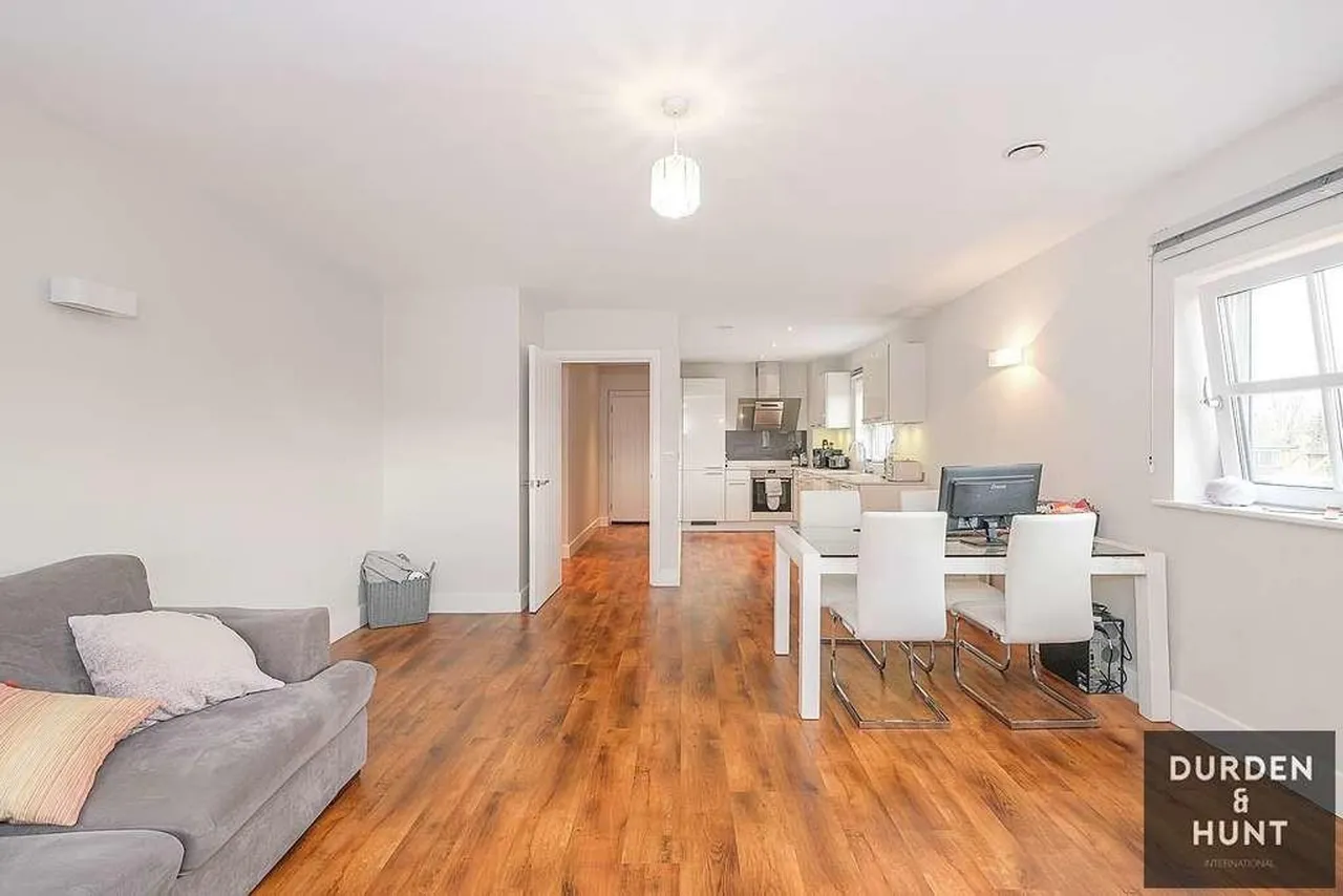 Hemnall Street, Epping, CM16, photo 6
