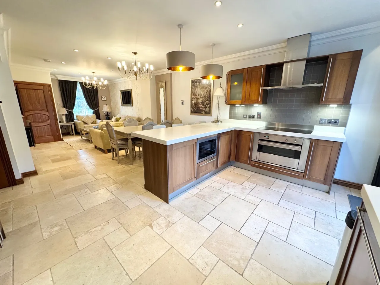 3 bed house to rent, Thames Street, Poole, BH15