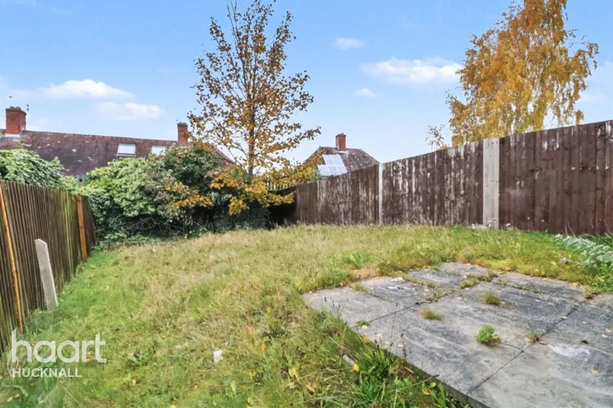 Murray Close, Nottingham, NG5, photo 8