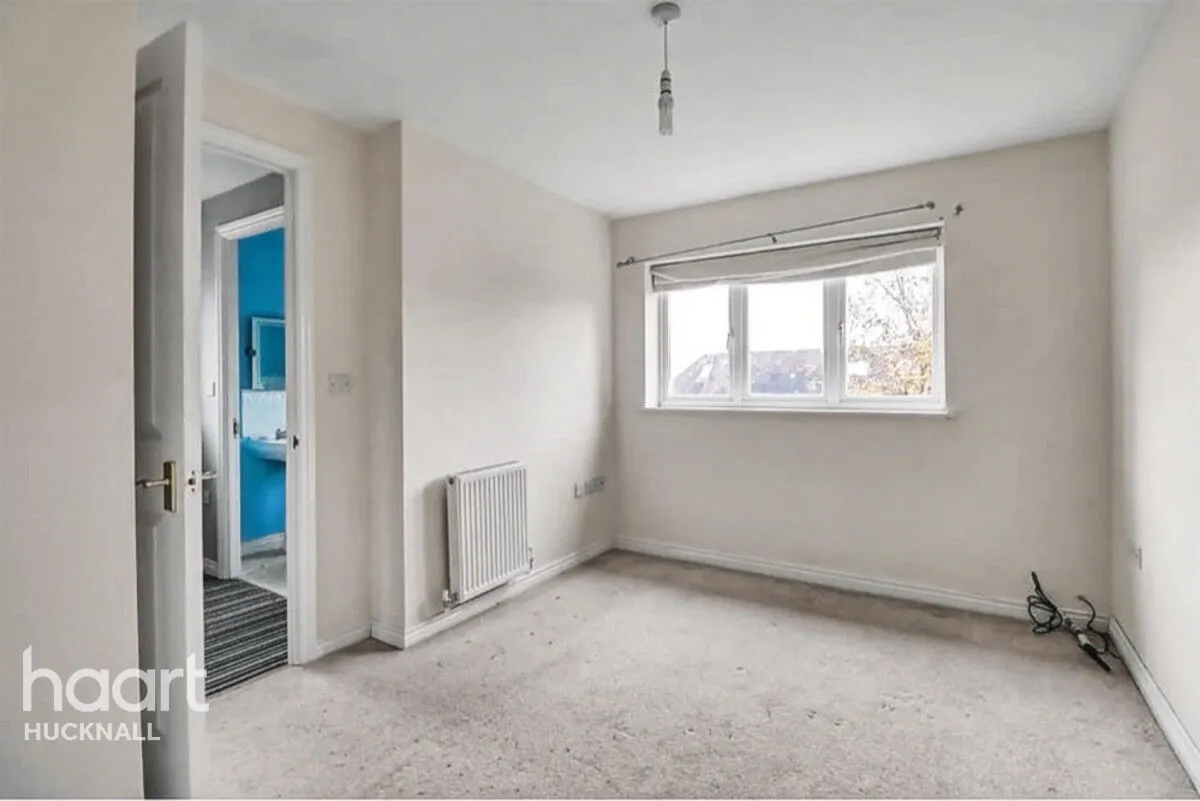 Murray Close, Nottingham, NG5, photo 6