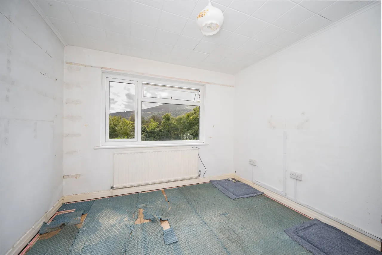 Knoll Road, Abergavenny, photo 15