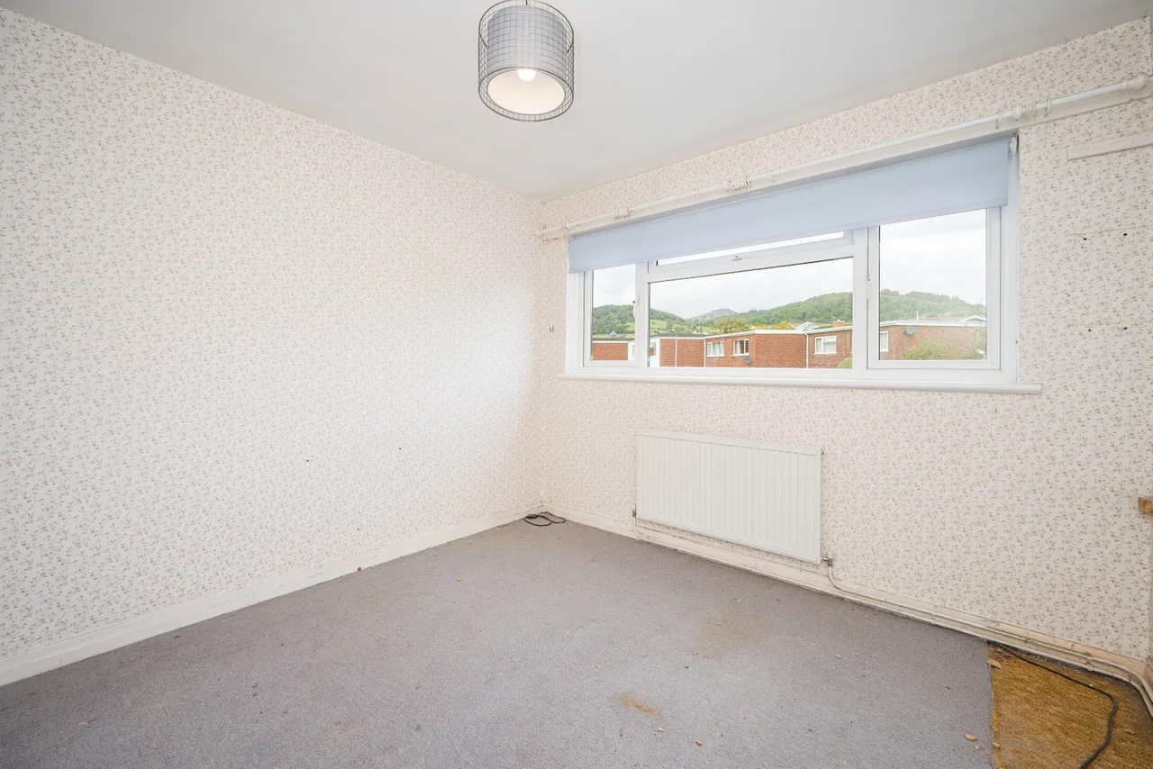 Knoll Road, Abergavenny, photo 19