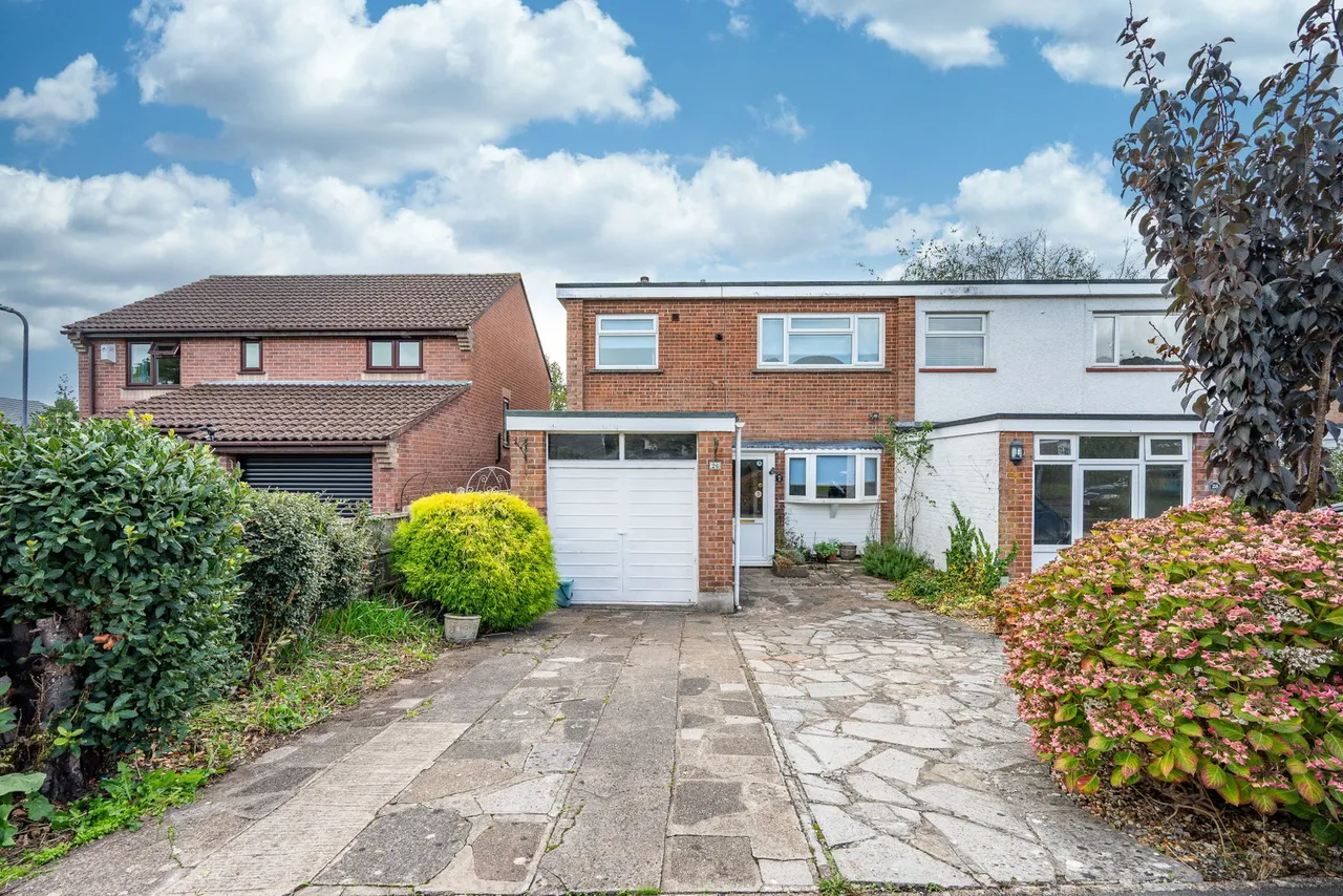 Knoll Road, Abergavenny, photo 31