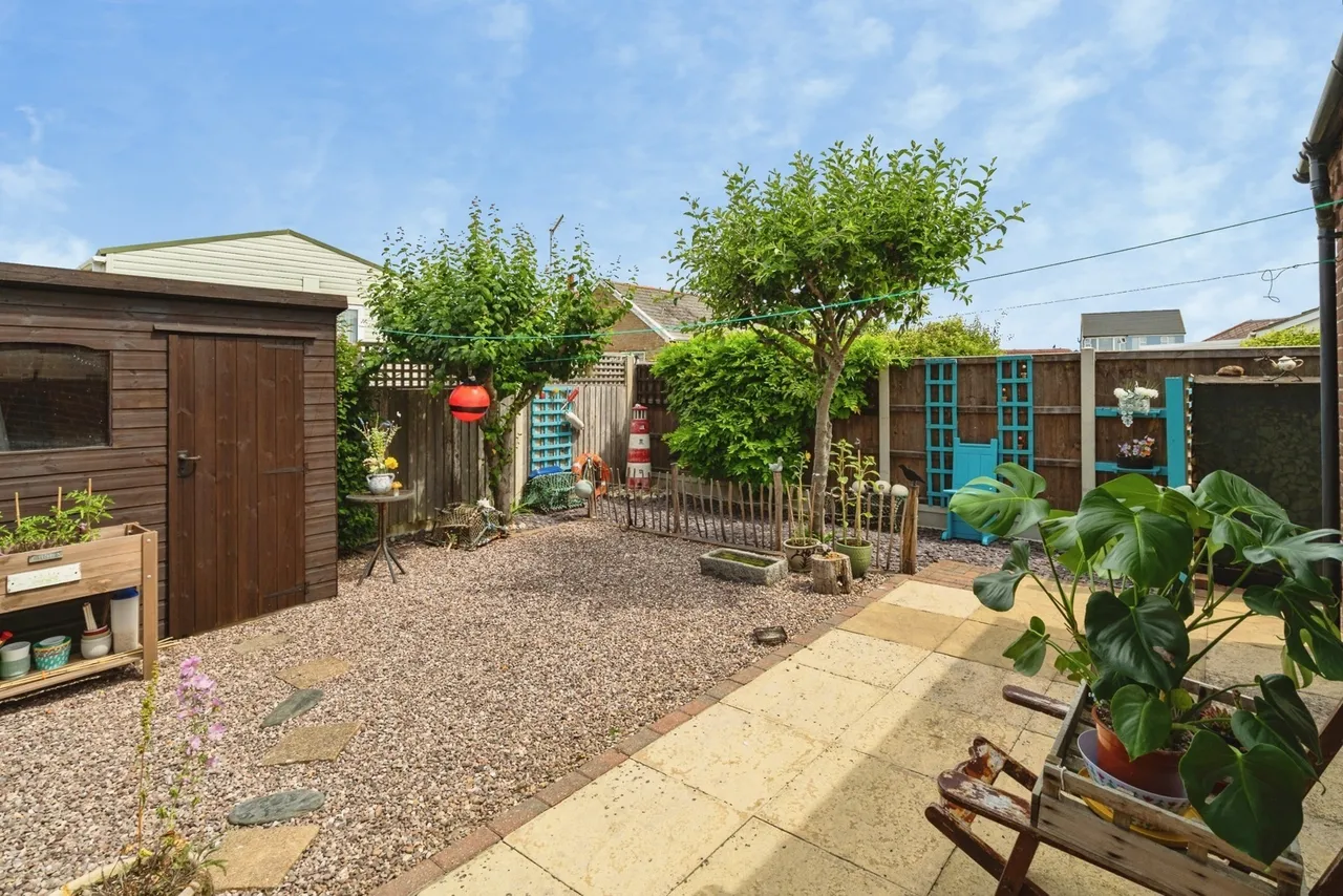 Poplar Drive, Walcott, Norwich, Norfolk, NR12, photo 17