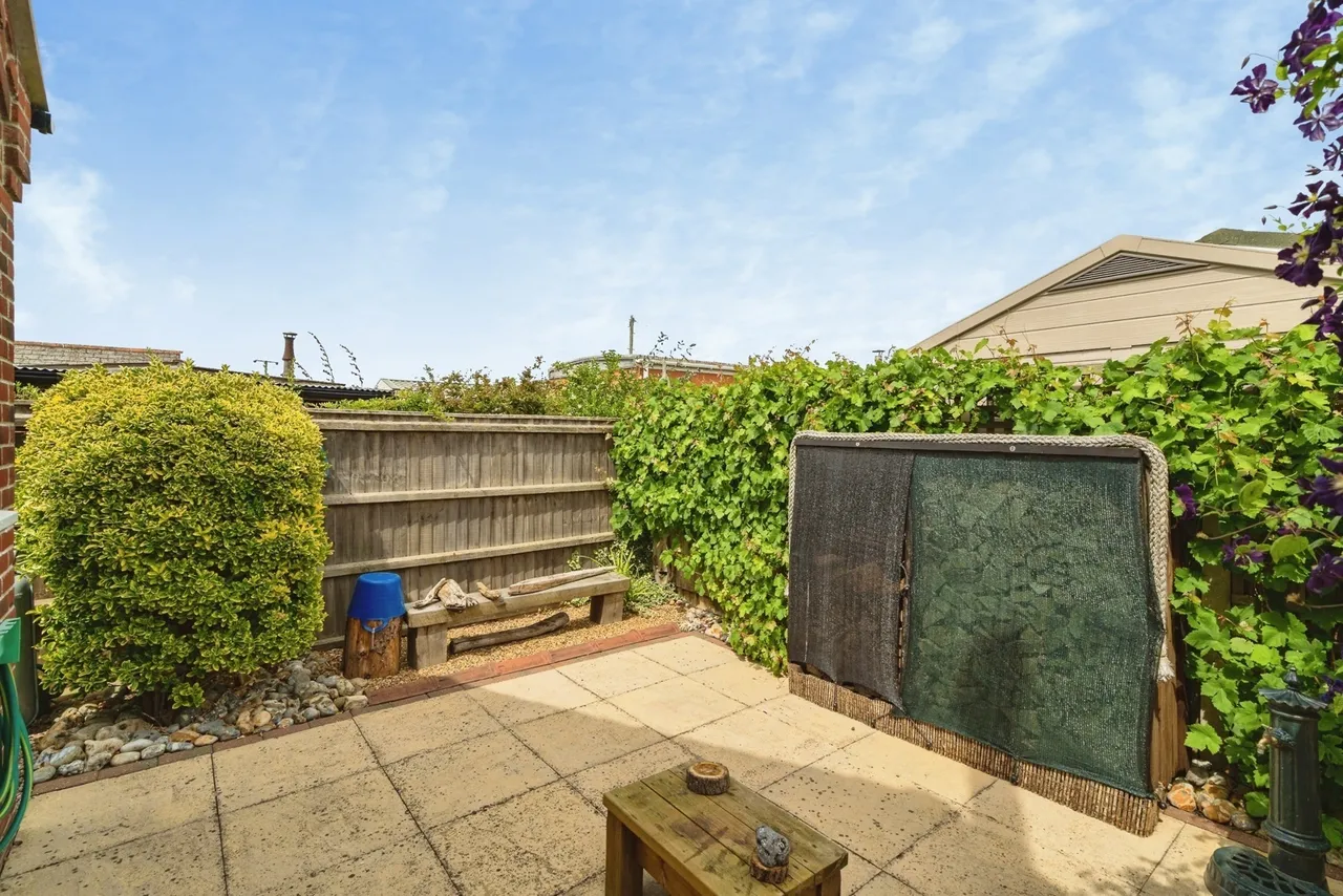 Poplar Drive, Walcott, Norwich, Norfolk, NR12, photo 18
