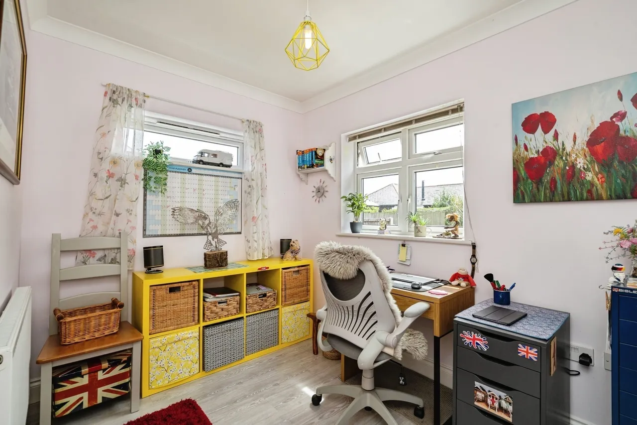 Poplar Drive, Walcott, Norwich, Norfolk, NR12, photo 14