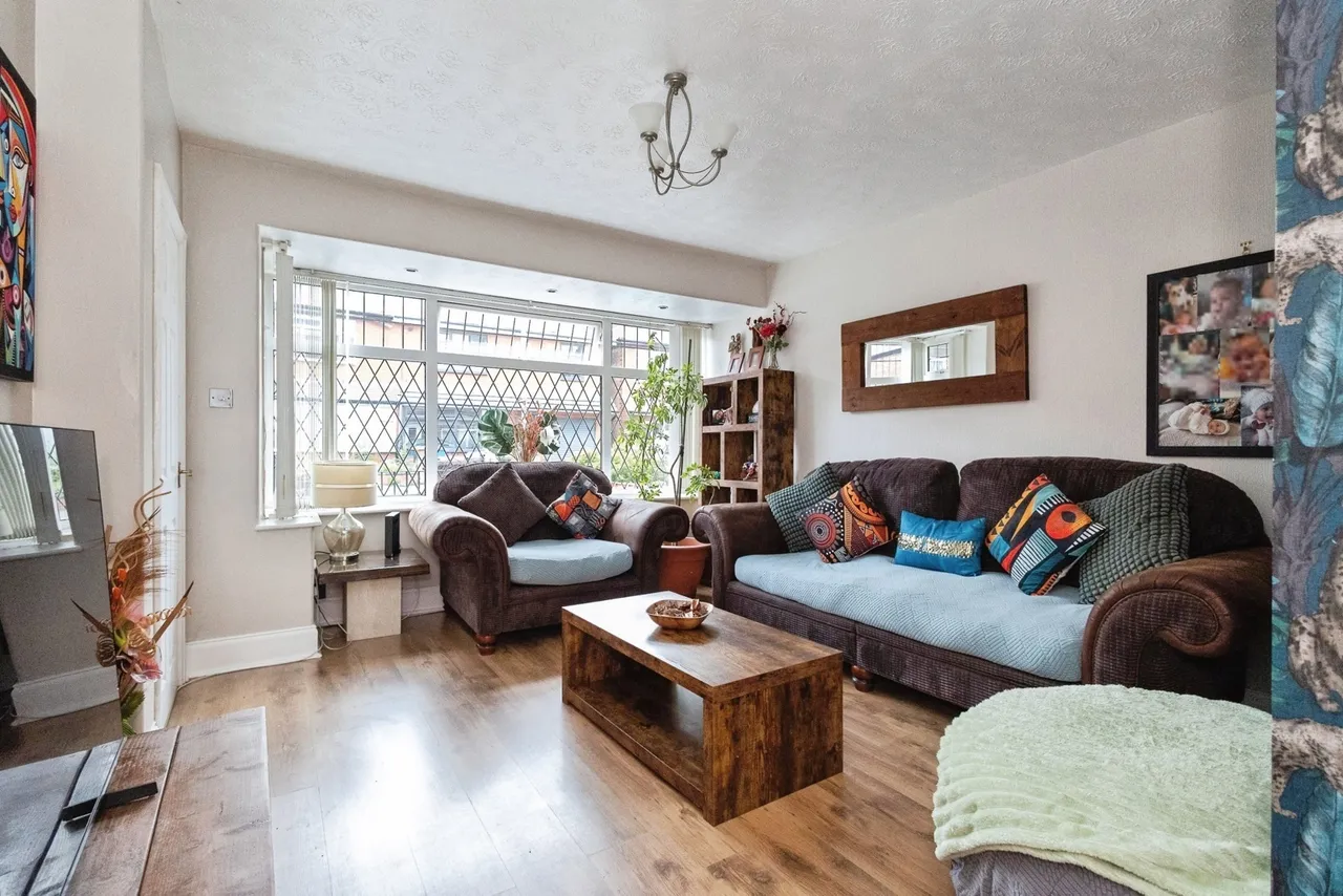 Wilshaw Grove, Ashton-under-Lyne, Greater Manchester, OL7, photo 3